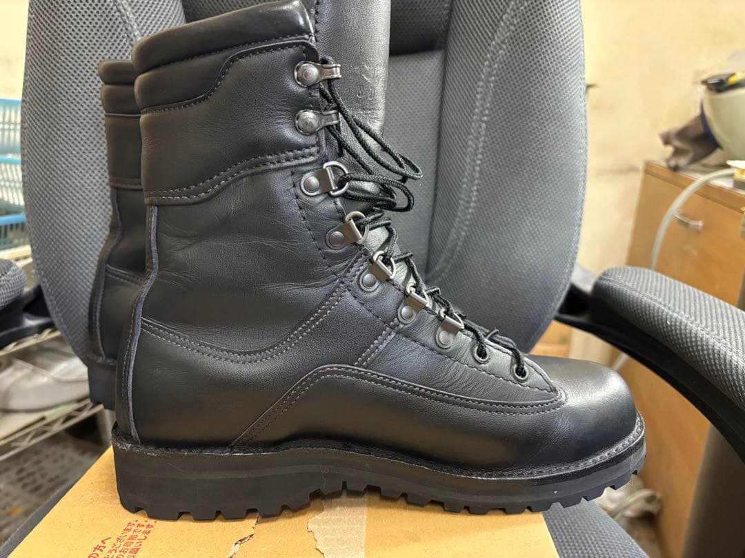 ダナー danner 8D ゴアテックス シンサレート 防水 防寒 ブーツ - メルカリ