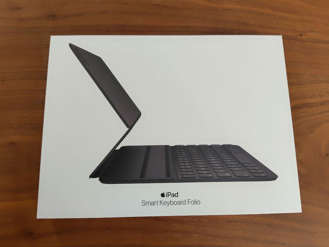 iPad Smart Keyboard Folio 11インチ　第１・第２世代用 Amazon.com: Apple Smart Keyboard Folio: iPad Keyboard case for