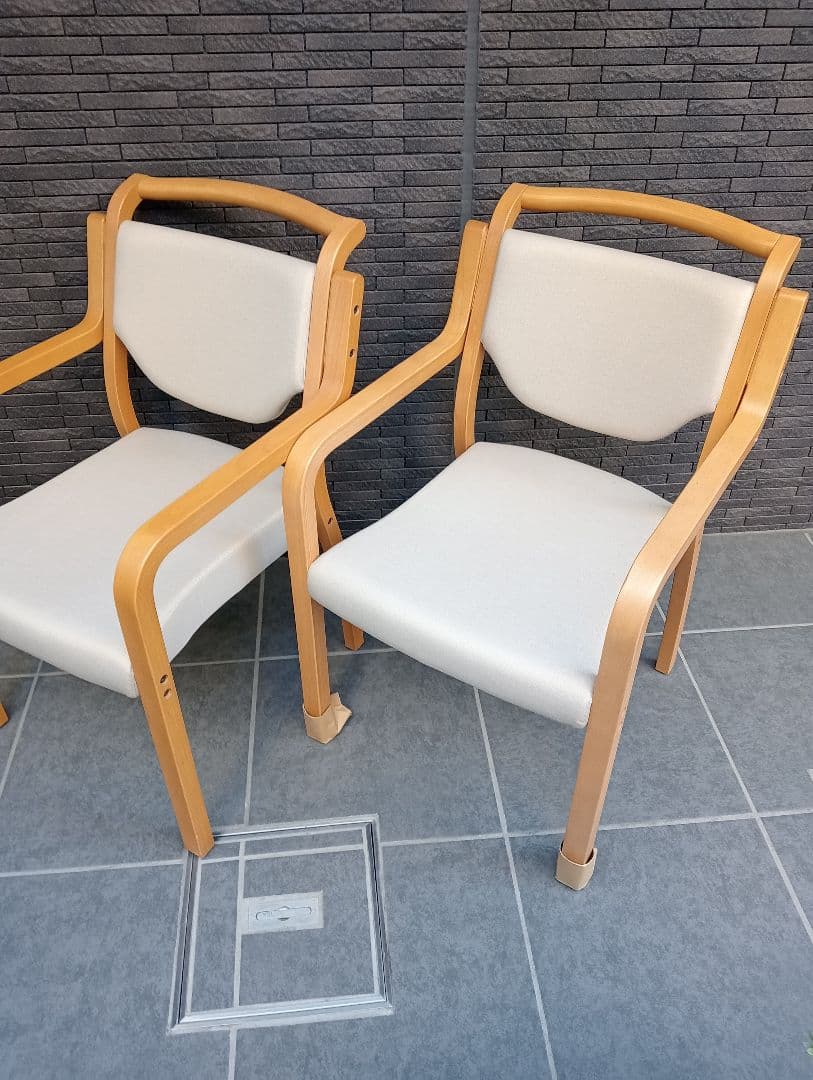 木製スタッキングチェアLION天然木2脚 - メルカリ