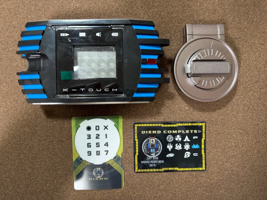 CSM風　ディエンド ケータッチ ディケイド ドライバー 劇中 塗装 プロップ CSM ディエンド ケータッチ ディケイド ドライバー 劇中 塗装 改造