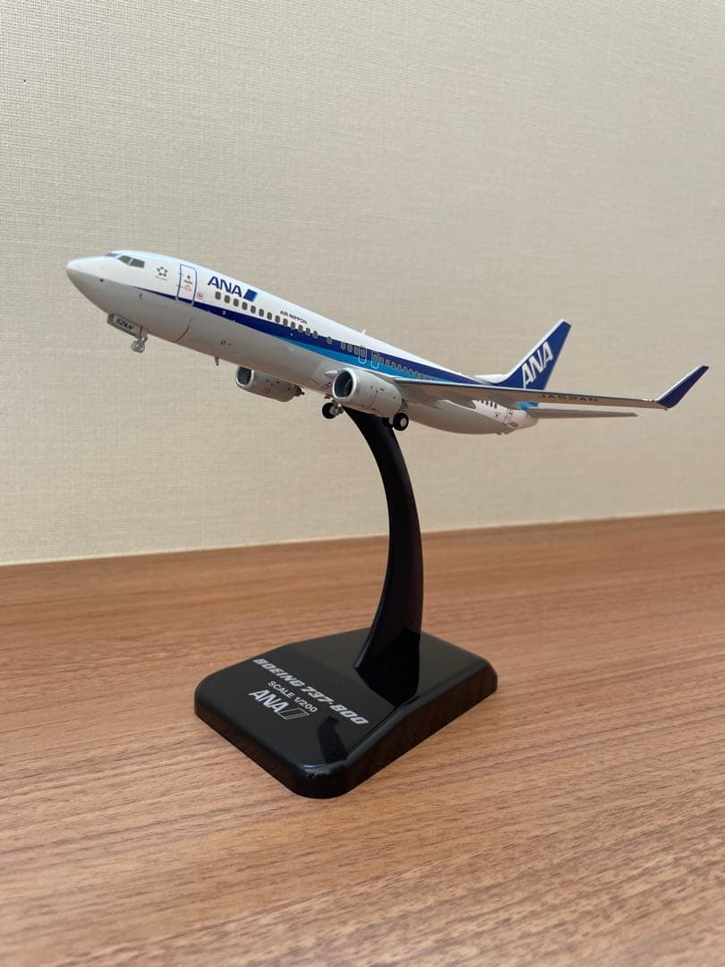 AIR NIPPON塗装 Boeing 737-800 スケール1:200 - メルカリ
