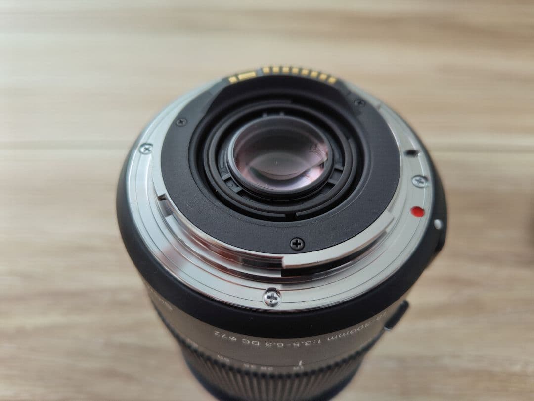 SIGMA18-300mm F3.5-6.3 DC MACRO HSM キヤノン