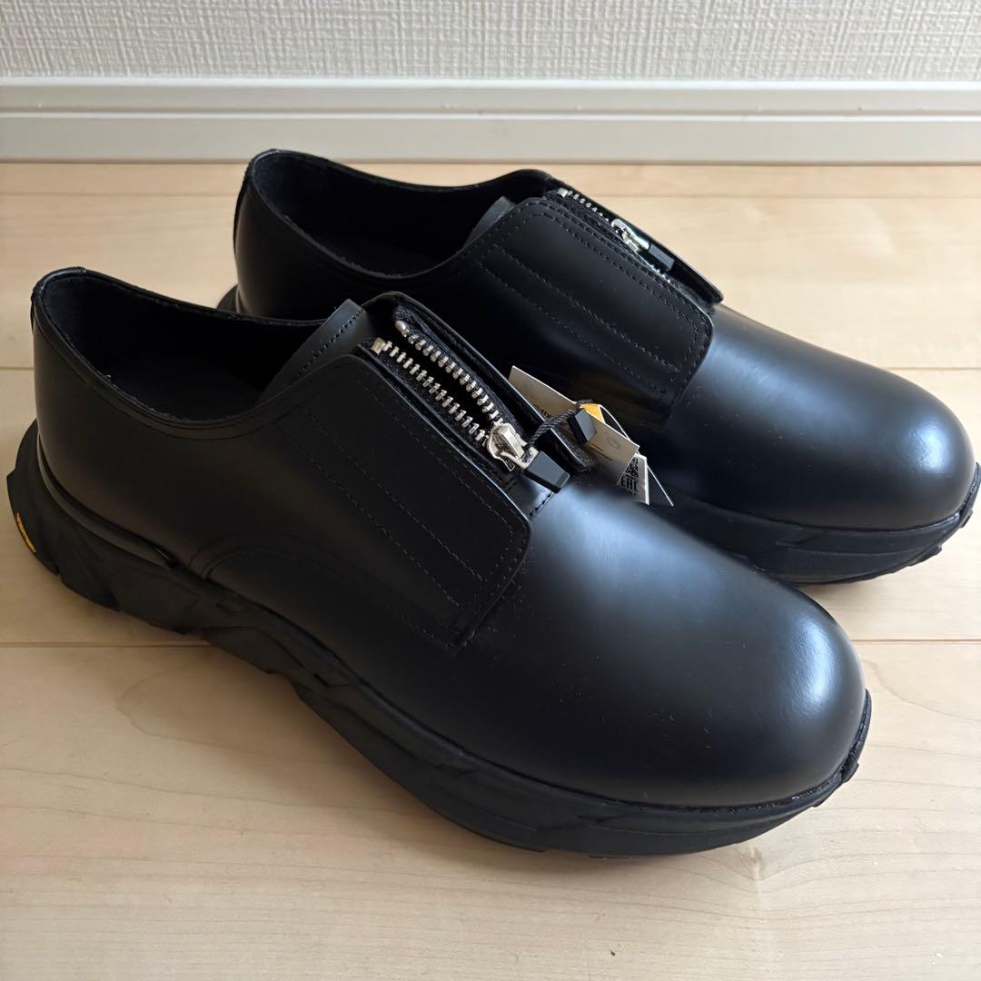新品未使用】ZARA × vibram フロントジップレザーシューズ - メルカリ