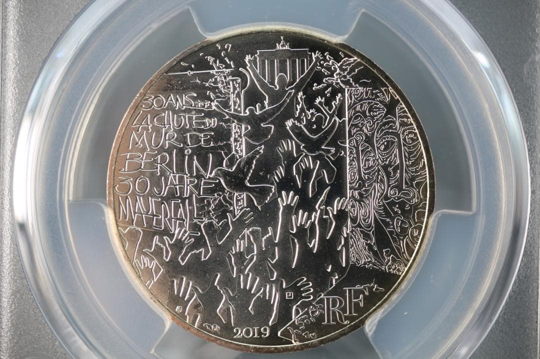 MS68グレード世界に2枚 銀貨 フランス 2019年 ベルリンの壁崩壊30周年 ベルリンの壁崩壊から30年 | GQ JAPAN