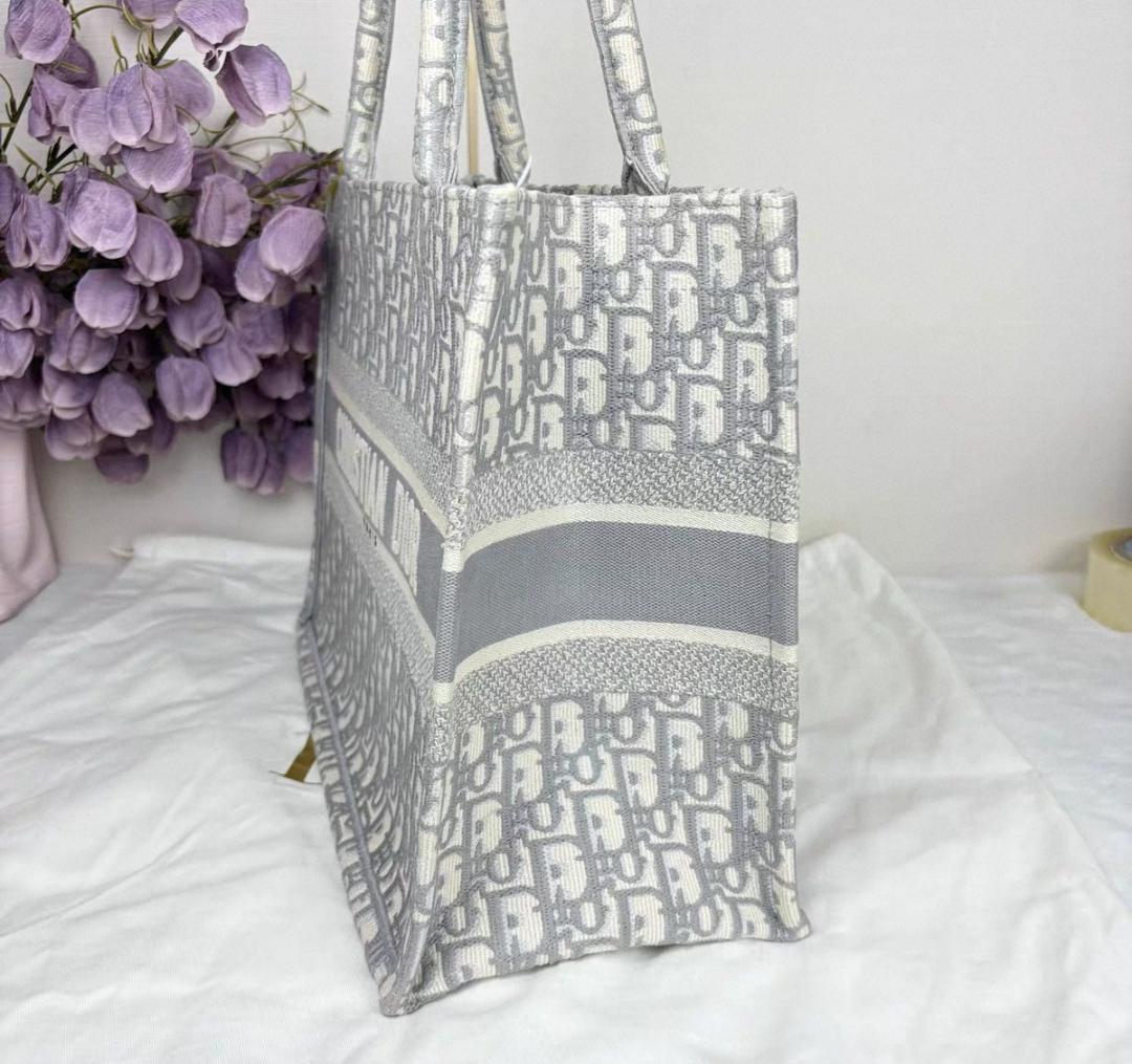 CHRISTIAN DIOR グレー トートバッグ - メルカリ