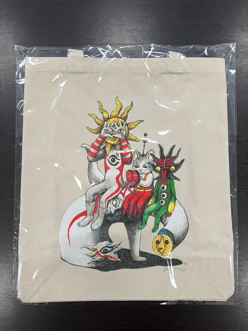 ☆新品☆ ヒグチユウコ×タローマン コラボ トートバッグ 大 - メルカリ