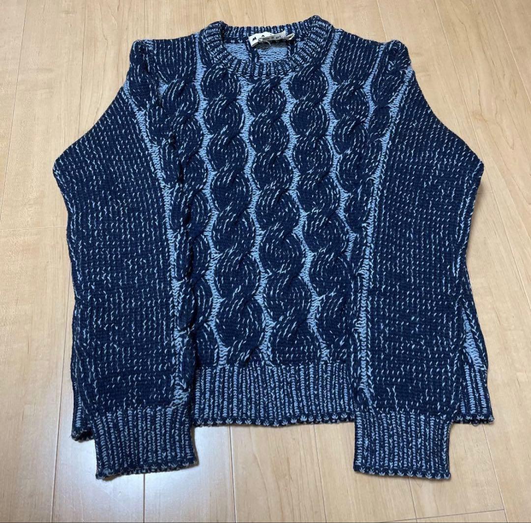 希少　MARNI ケーブルニット　20aw ブルー 定価10万超 MARNI (マルニ) ロゴワンポイント クルーネック セーター