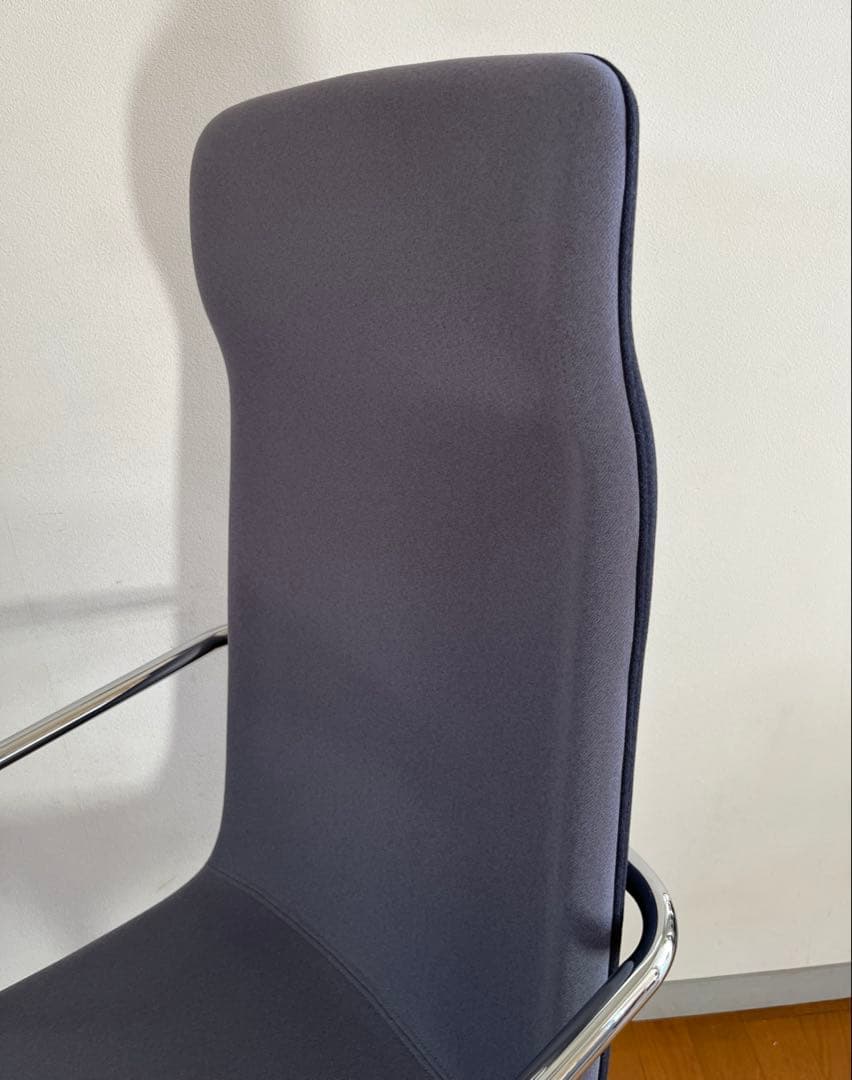 PLUS プラス　アルフィーノチェア　伊丹由和　13.9万　デザイナーズ　美品