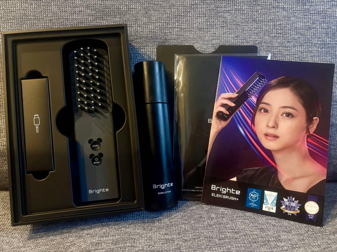 なすび✨ 大人気の【ELEKI BRUSH＋ ミッキーマウス限定デザイン】 Aiロボティクス、ミッキーマウスデザインの限定美顔器「ELEKI BRUSH+