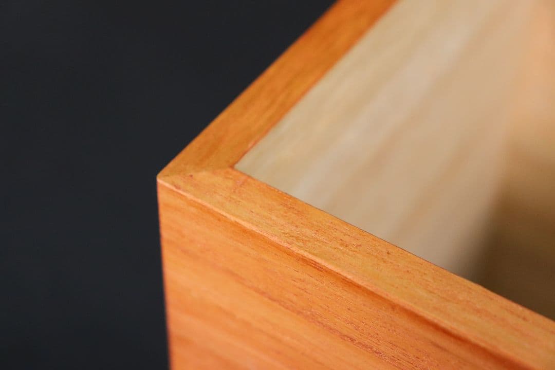 新米の美味しさ長続き】【 10キロ用 】キャスター付き桐米びつ柿渋塗り