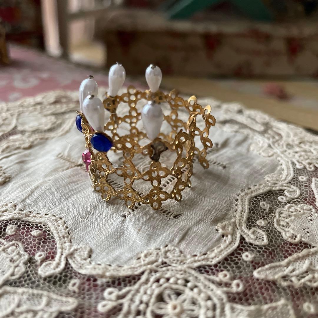 ⭐︎確認画像⭐︎フランスヴィンテージ ミニ王冠 2個 - メルカリ