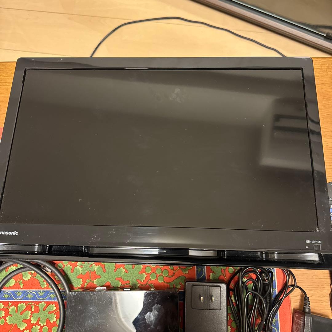 Panasonic プライベートビエラ UN-19CF10D 19型 動作確認済 - メルカリ