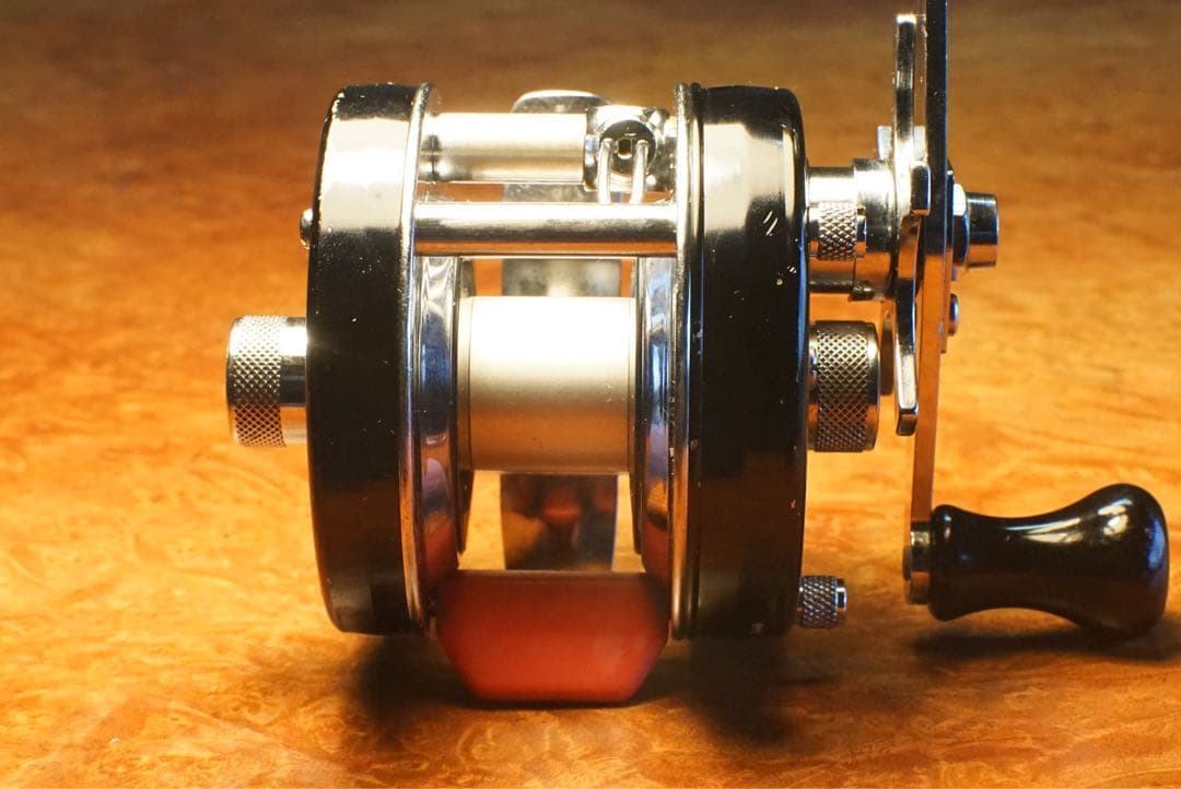 アンバサダー 4600 C メンテ済 フレーム修正済 - リールベストセラー