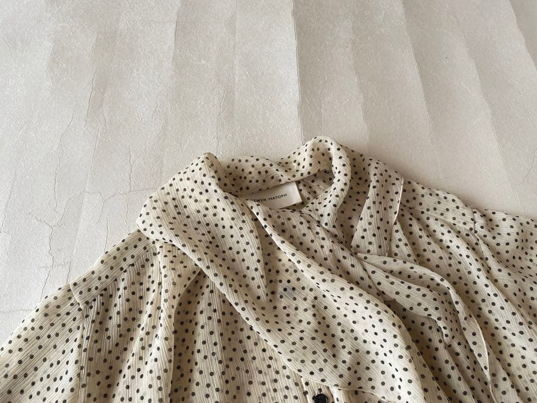 AEWEN MATOPH＞ イレギュラータイカラーブラウス ― ウォッシャブル