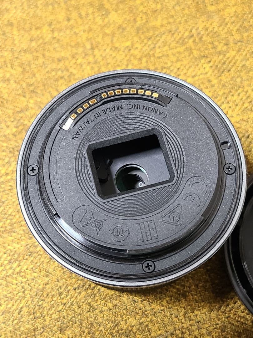 美品 CANON RF-S 18-45mm F4.5-6.3 IS STM