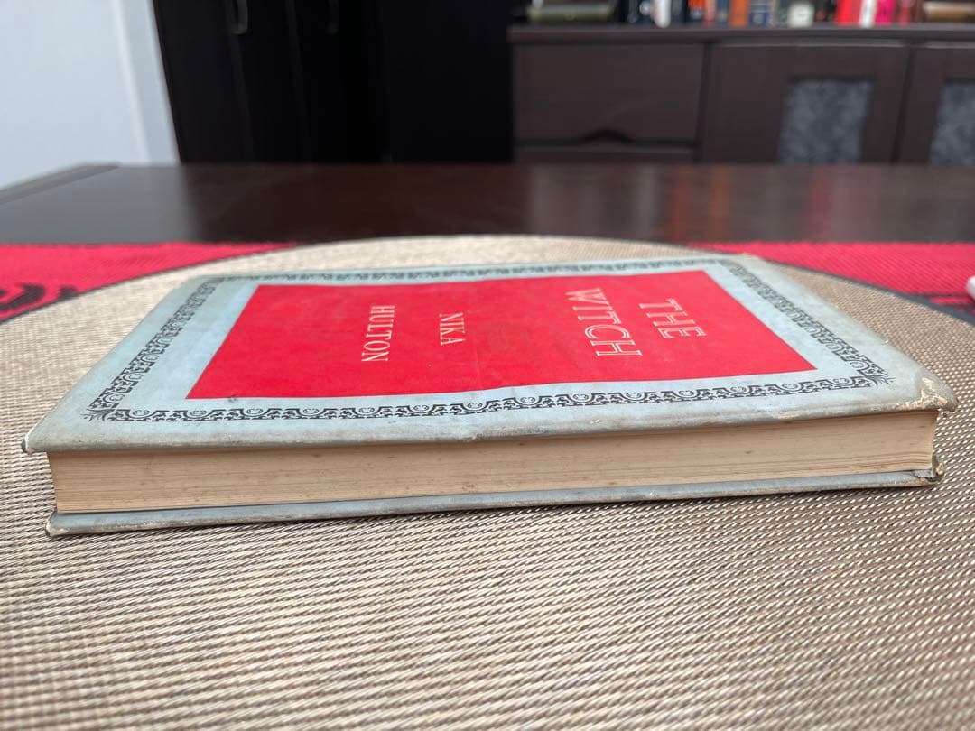 1960版 THE WITCH Nika Hulton