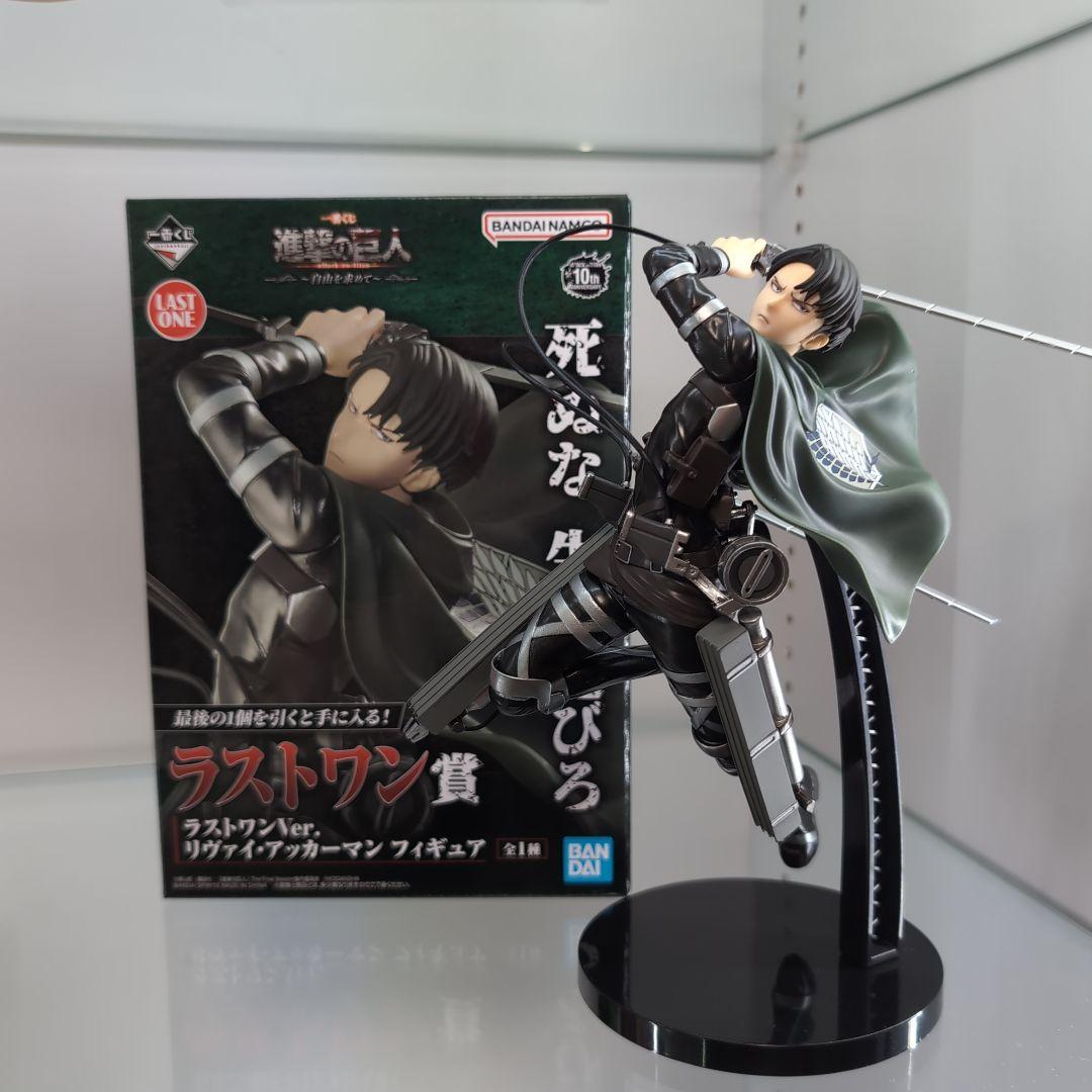 進撃の巨人 一番くじ リヴァイ ラストワン賞 - メルカリ