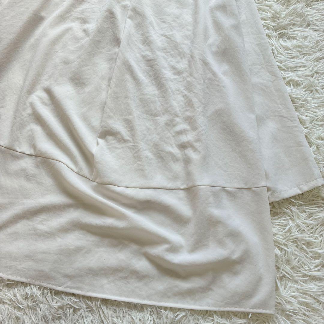 最終価格　BEARDSLEY 《LIVETART》後ろドレープ Tブラウス