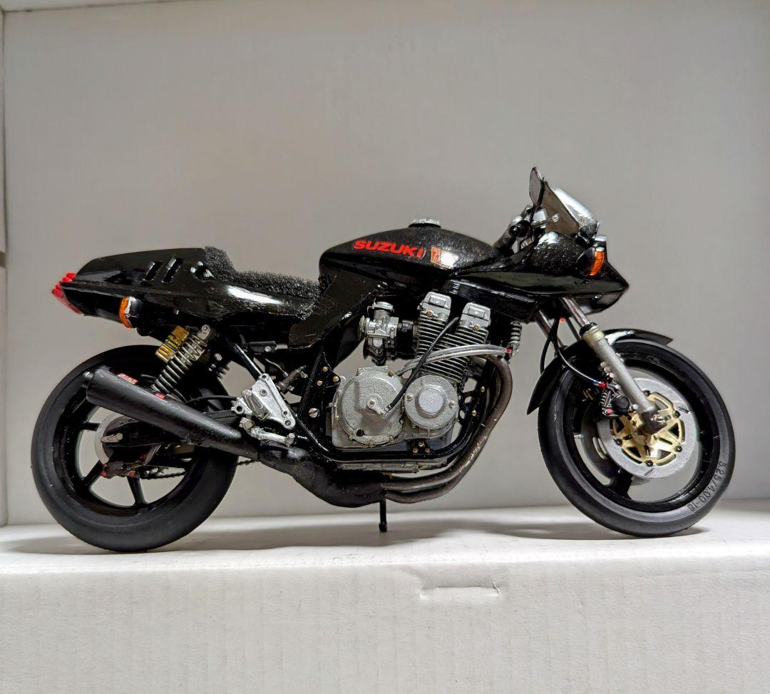 タミヤ1/12 スズキGSX1100Sカタナ 改 完成品 - メルカリ