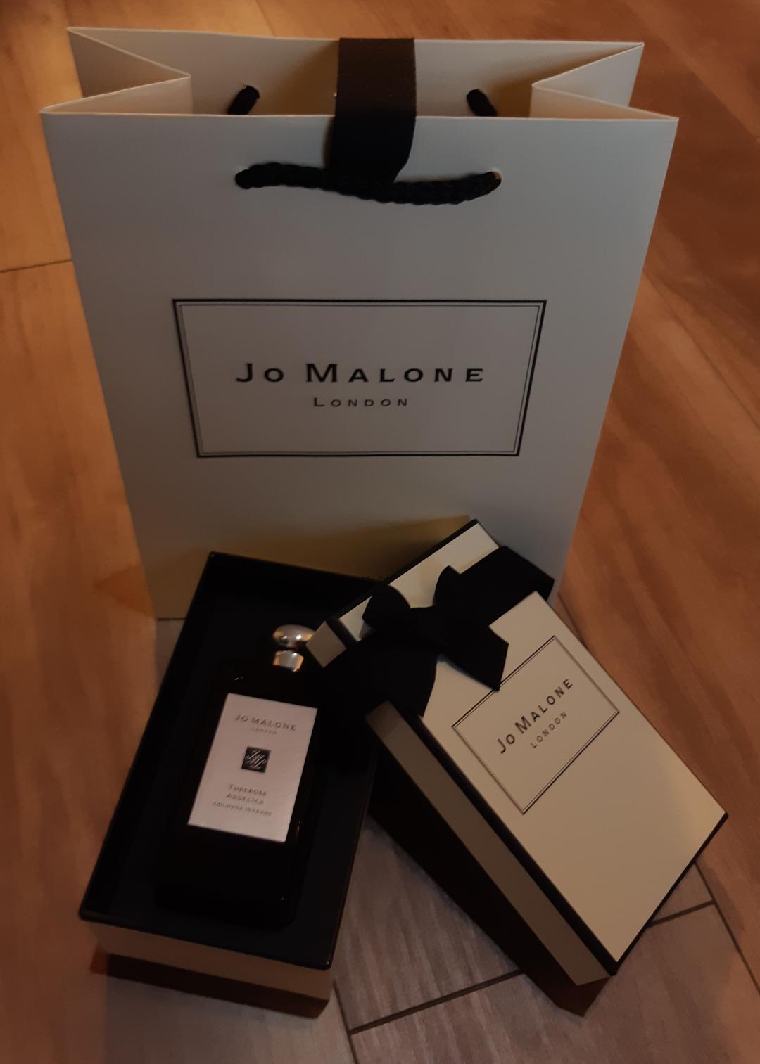 Jo MALONE LONDON ローズ コロン Red Roses Cologne | Jo Malone London
