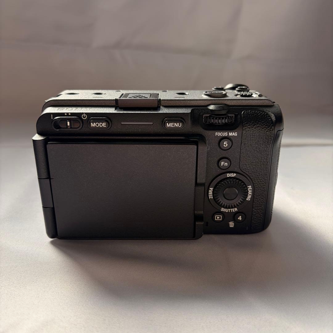 sony ソニー FX30 本体 バッテリー×2 smallrig付属品 - メルカリ