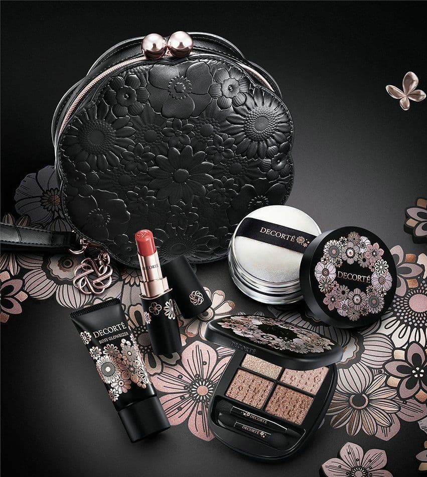 COSME DECORTE　2025 クリスマスコフレ コスメデコルテ×クリスマスコフレ2025】予約＆発売日は？｜ベージュ