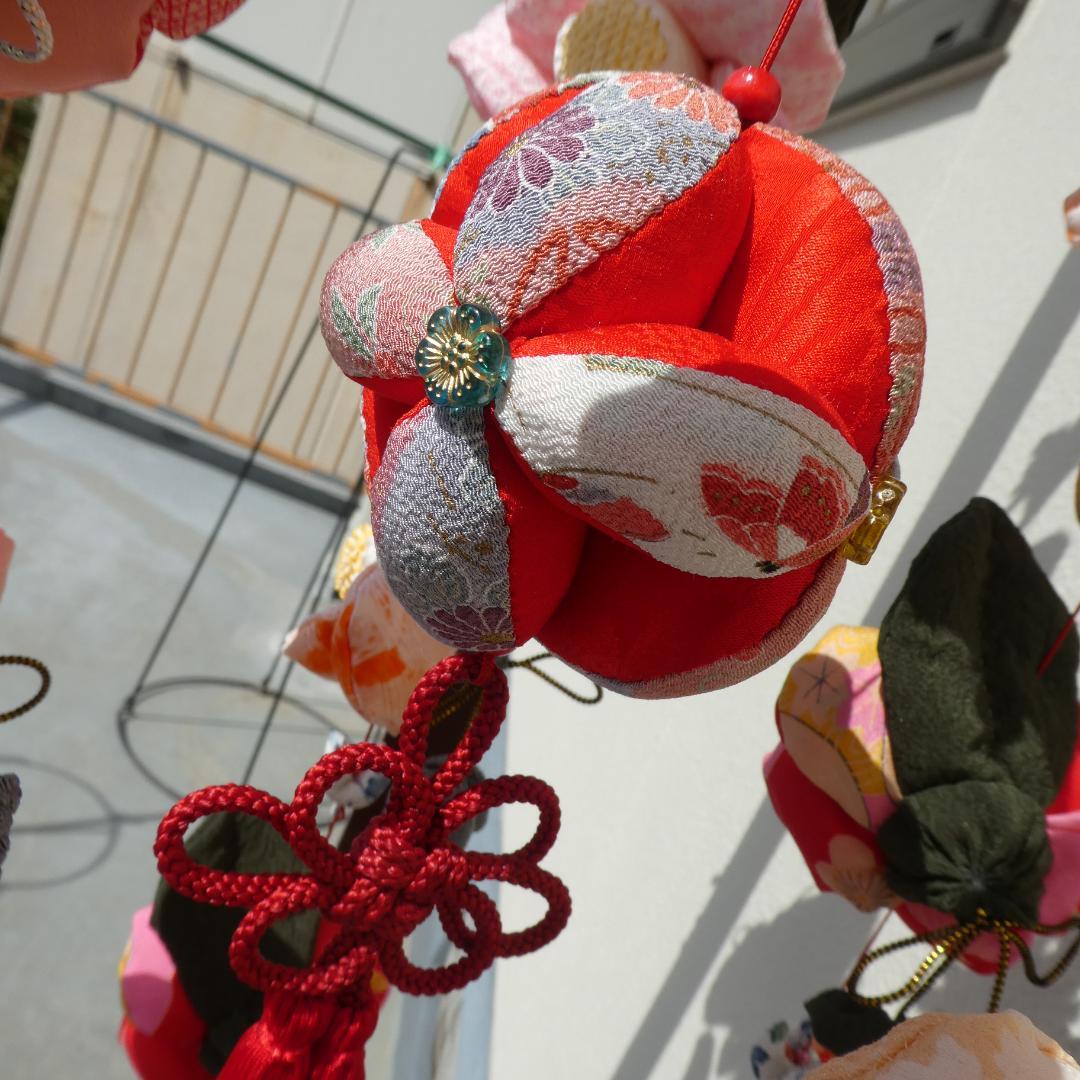 古布 正絹 吊るし雛 錦紗縮緬 疋田模様 麻の葉 くくり花 さげもん 鬼