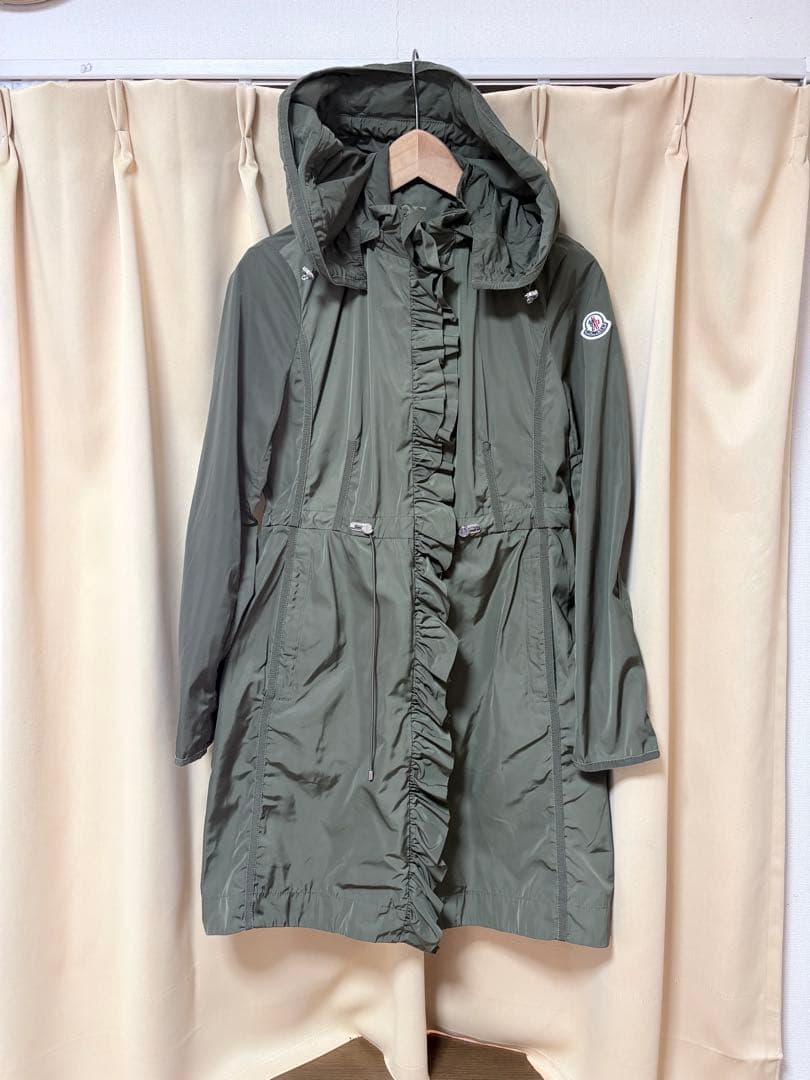 t*o様 美品　モンクレール　ナイロン　スプリングコート　フリル　OUTREME imgrc0110980712.jpg