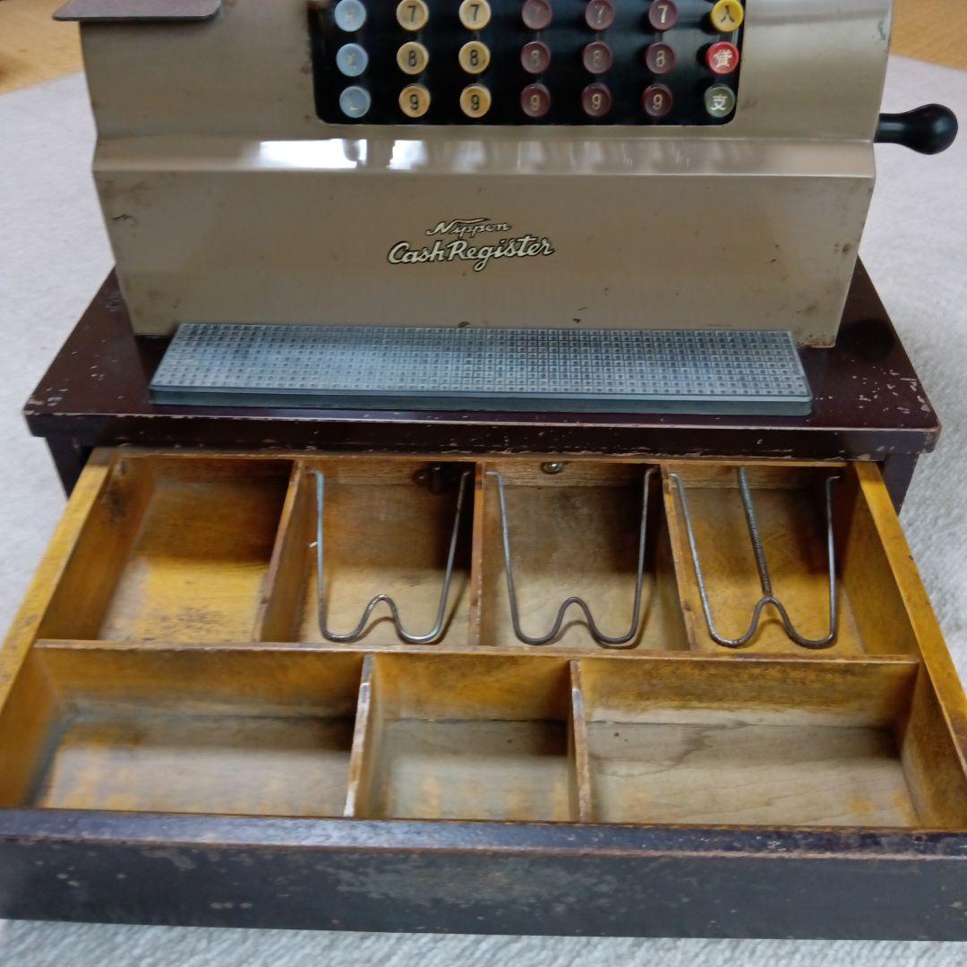 アンティーク 昭和レトロな 手動ハンドル式レジスター - メルカリ