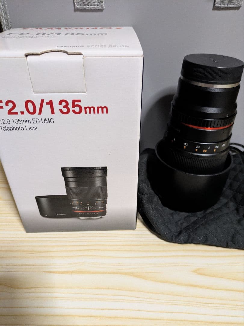 サムヤン135mm F2.0 ED UMC 　ソニーEマウント サムヤン 135mm F2.0 ED UMC ソニーE | 交換レンズ