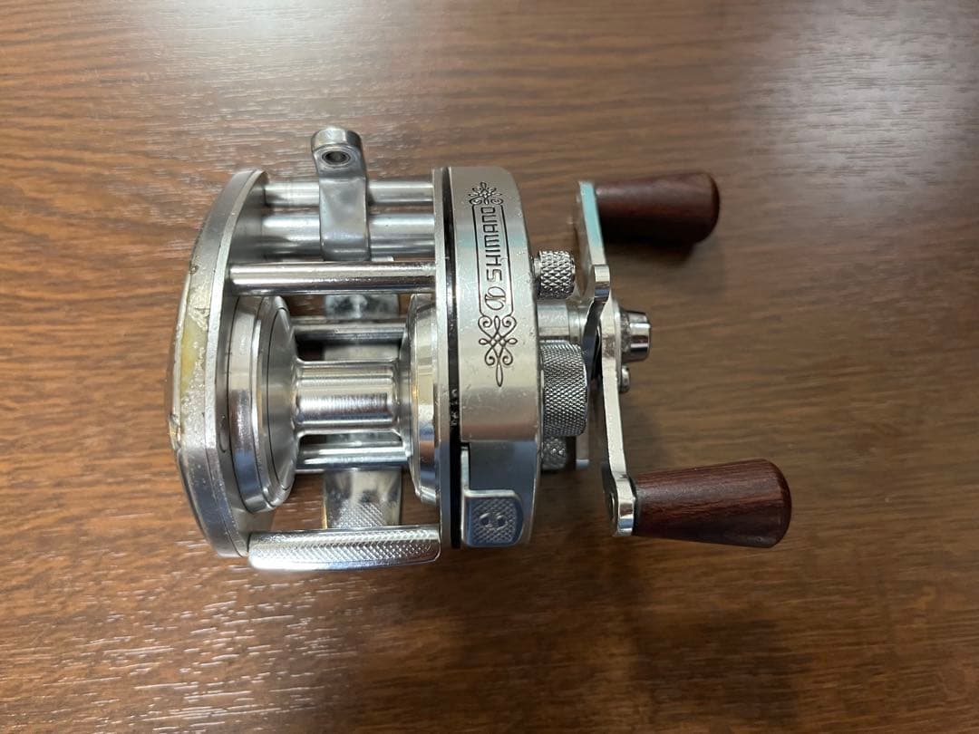 シマノ バンタム100SG オールドリール - メルカリ