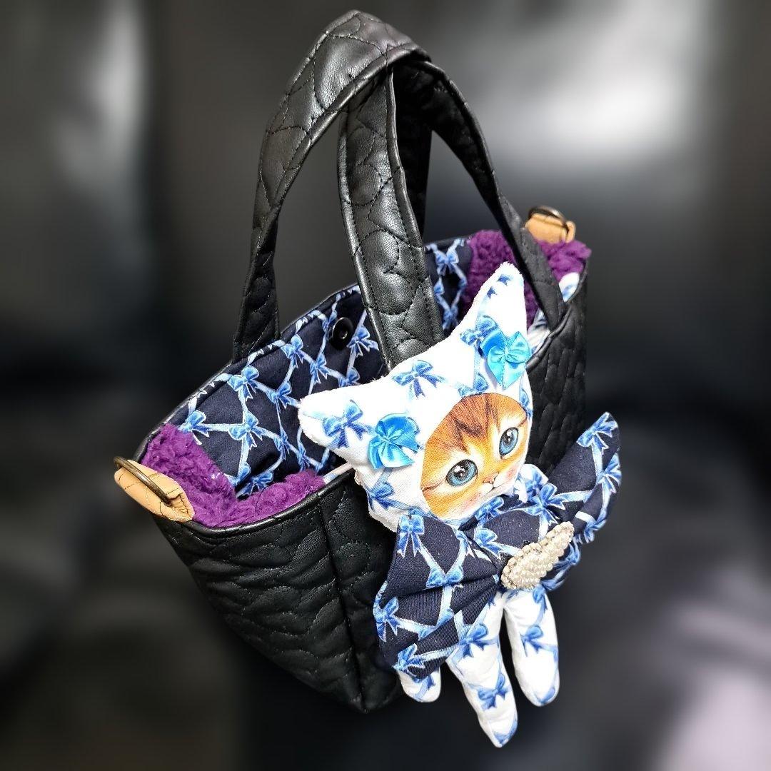 コヤンイサムチョン♥️ボリちゃんのシンプルブラックトート