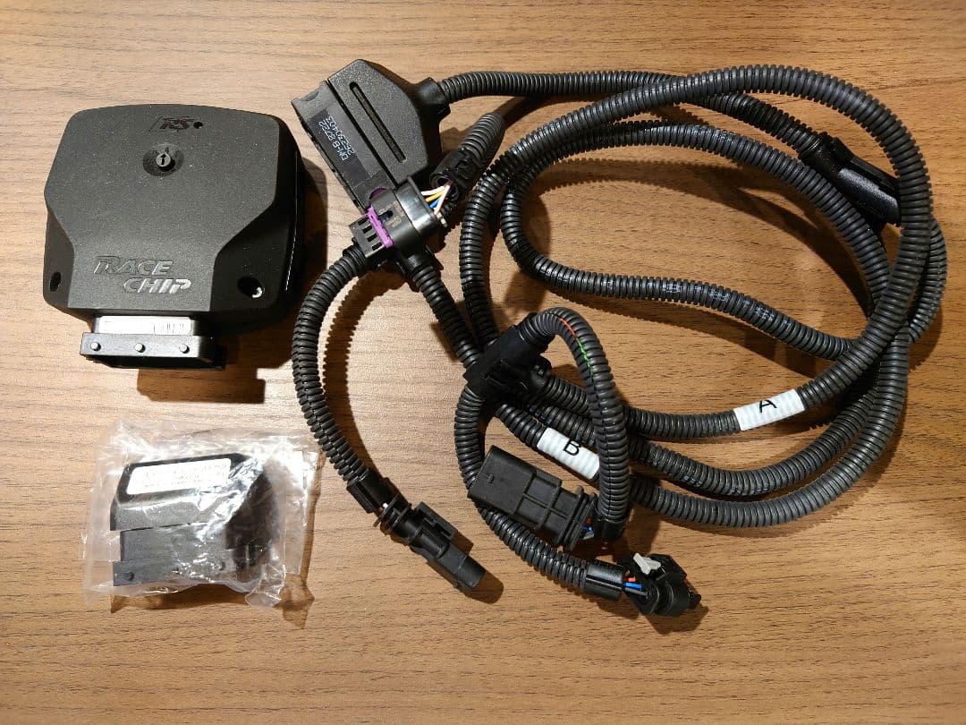 racechip RS Audi B8 S4 V6 3リッターSC サブコン - メルカリ