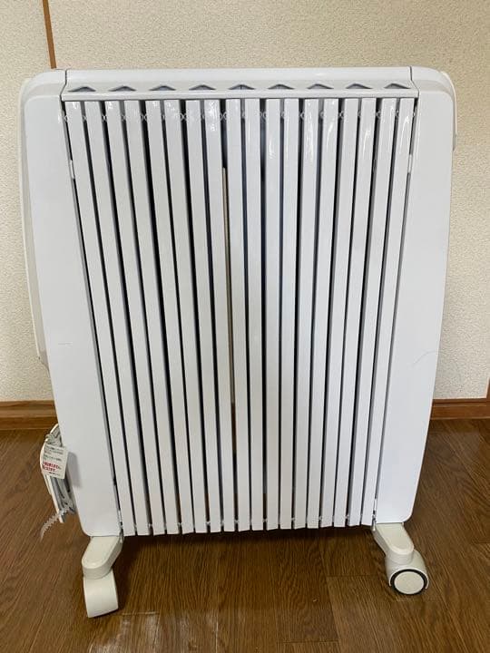 デロンギオイルヒーター TDD0915W