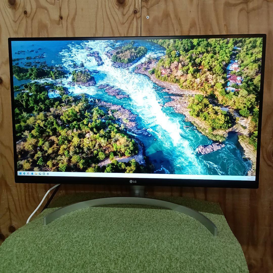 27インチ4K液晶モニターLG 27UL850-W HDR400対応 ④ LG 27UL850-W 27 Inch 4K UHD LED IPS Monitor with HDR 10 and USB