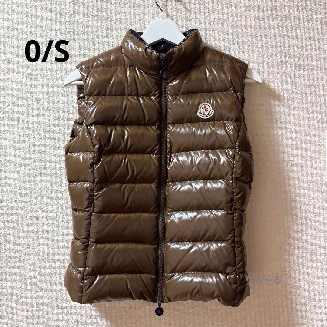 美品⭐️モンクレール ダウンベスト ジップ 正規品／ブラウンベージュ