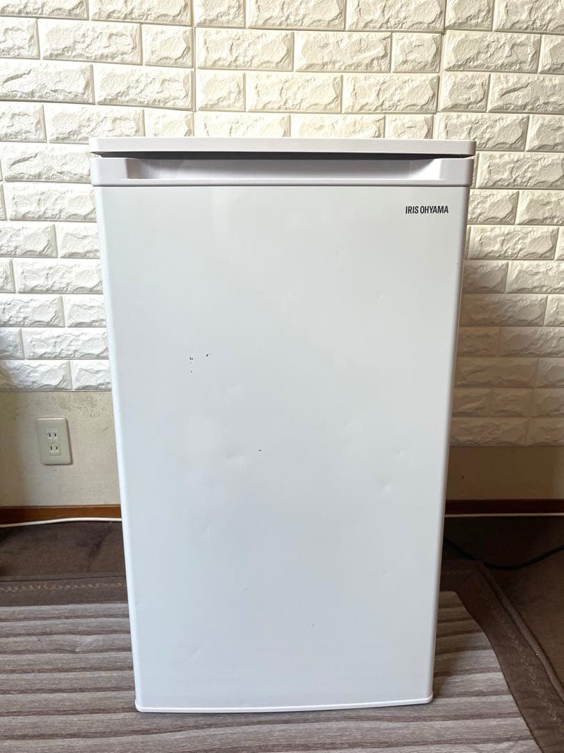 2021年式　アイリスオーヤマ　冷凍庫 IRIS OHYAMA（アイリスオーヤマ） 冷凍庫 小型 家庭用 スリム 60L 小型