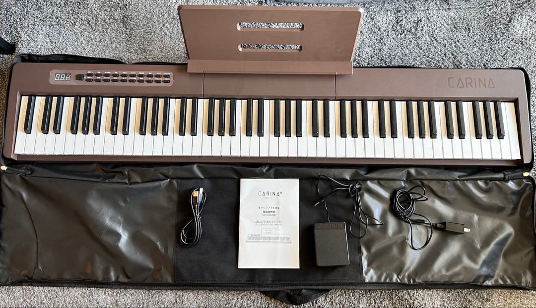 CARINA 電子ピアノ ブラウン セット Amazon | Carina 電子ピアノ 88鍵盤 キーボード 木製 一体型スタンド