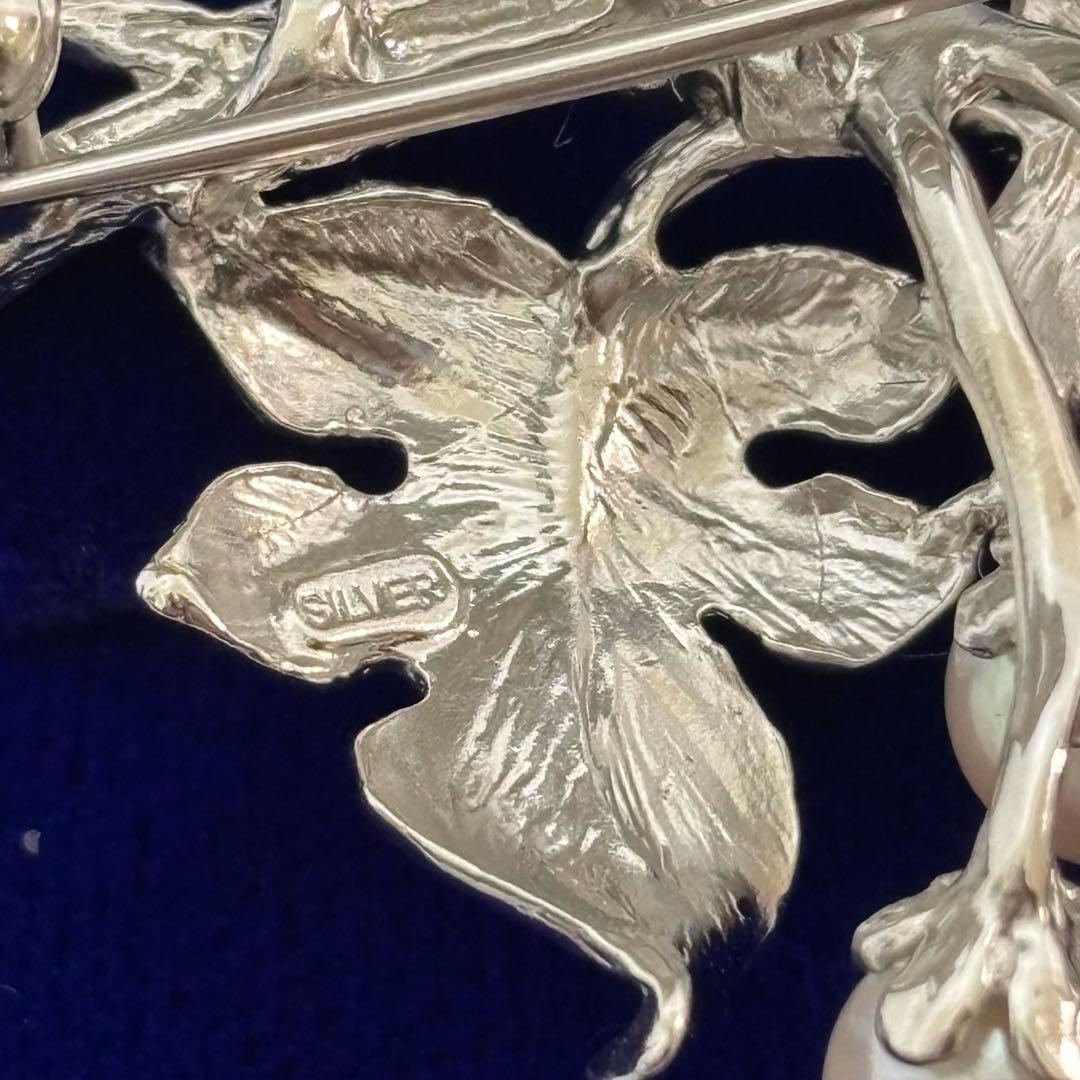 美品】 ブローチ ぶどう 真珠 シルバー パール 保証書有り