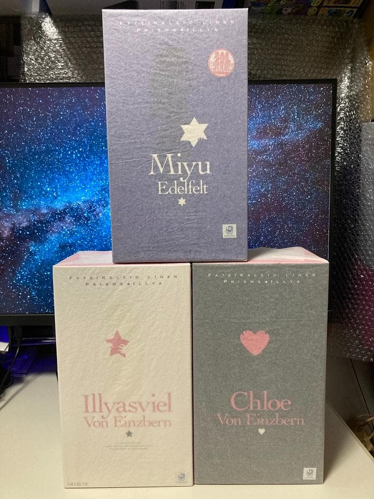 [未開封新品]プリズマ☆イリヤ フィギュア3体セット(誌上通販、一部販売店限定) イリヤスフィール 15th Anniversary ver.｜グッドスマイルカンパニー