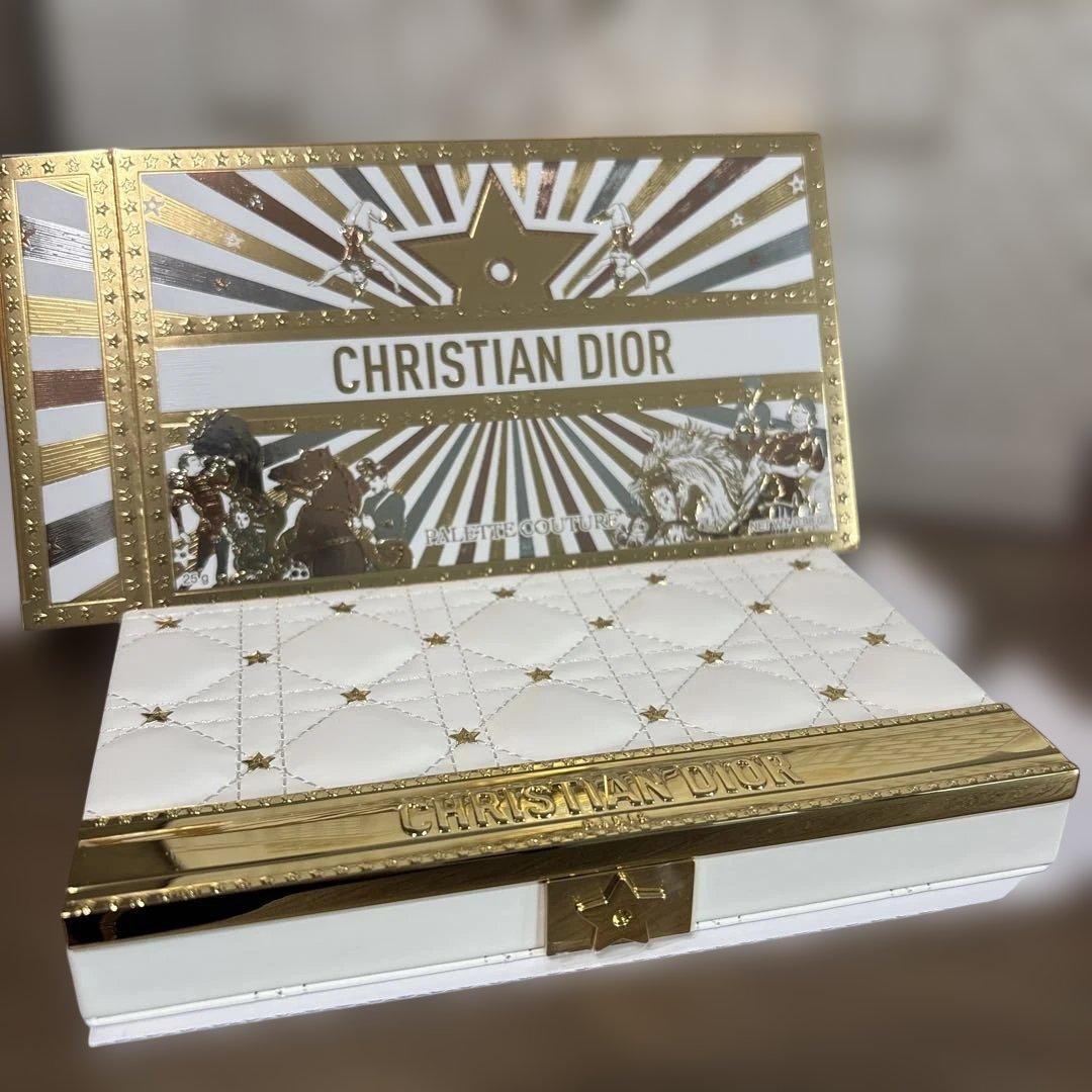 クチュール マルチユース パレット (ホリデーコレクション 2025 限定