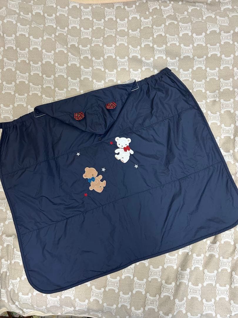 極美品 familiarファミリア 17600円 3WAYブランケット 現行品 - メルカリ