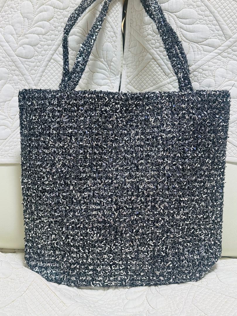 CHANELノベルティ☆スパンコールトートバッグ新品未使用シルバーダーク