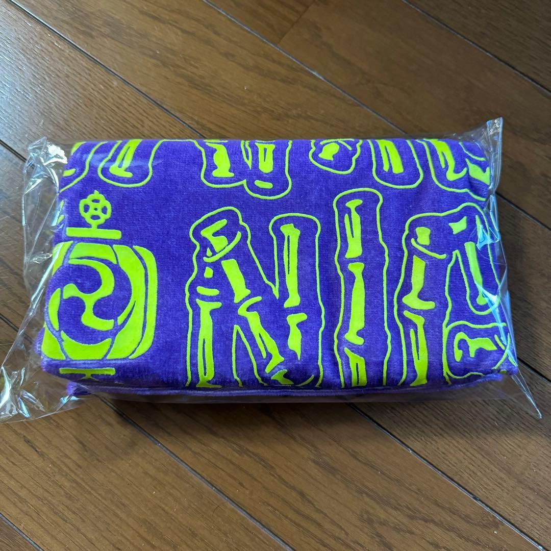 ✳︎限定値下げ中✳︎WANIMA Bamboom Night タオル パープル - メルカリ