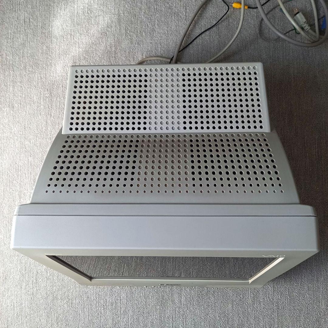 SONYトリニトロンカラーコンピューターディスプレイHMD-H200