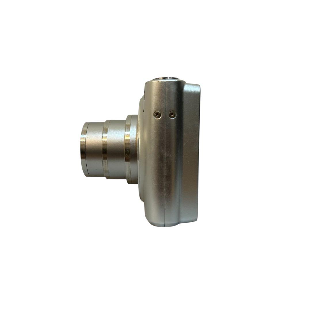 シルヴィ】FUJIFILM Silvi 1000 コンパクトフィルムカメラ - メルカリ