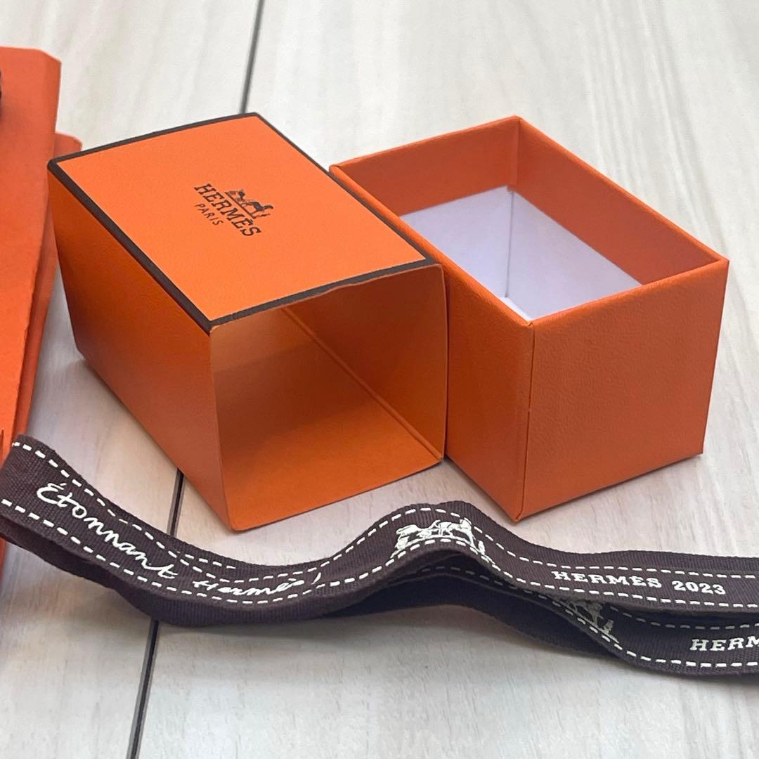 新品】エルメス 紙袋・空箱・リボン❣️阪急百貨店❣️ - メルカリ