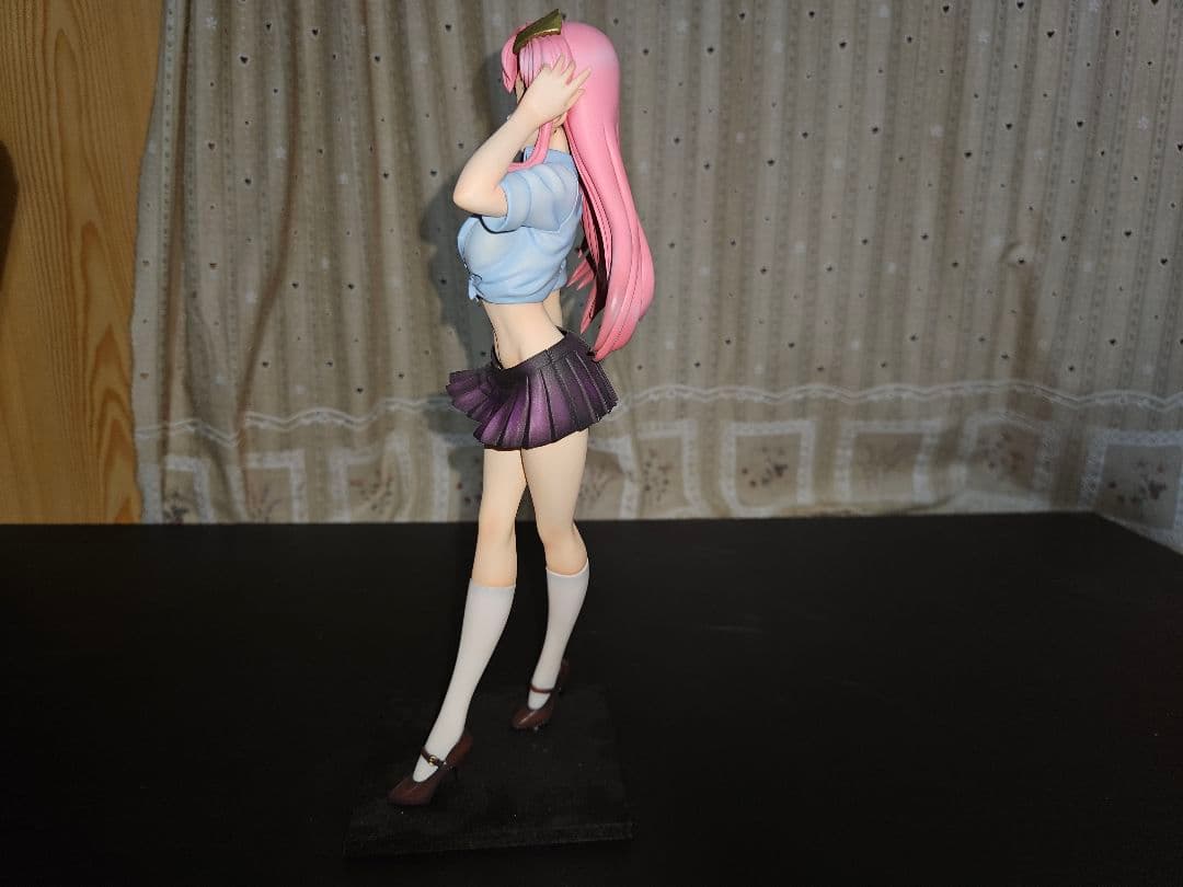 ガンダ厶 seed シード ラクス・クライン プリーツスカート グラビア