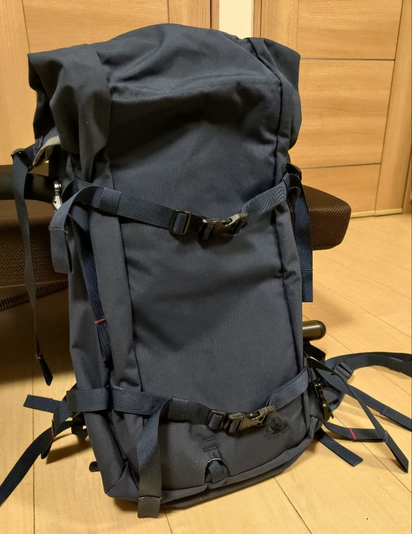 PLUS ONE WORKS SHUMARI35 プラスワンワークス Shumari 35 | バックカントリー用のバックパックからトリップに必要な