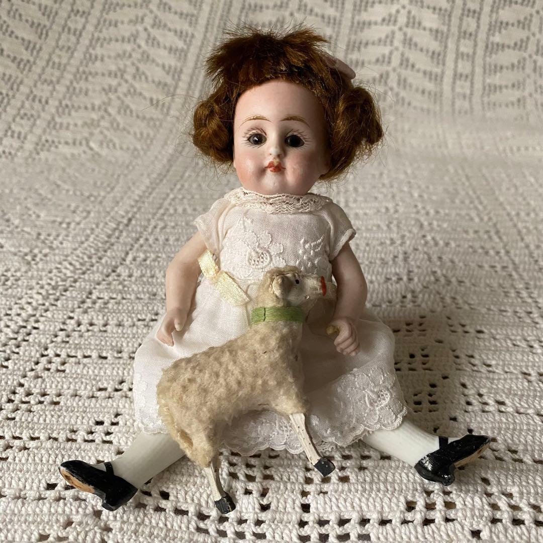 アンティークビスクドール ケストナー ミニョネットと小さな羊のセット